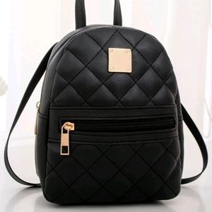 METAL DECOR QUILTED BACKPACK